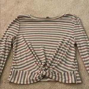Long sleeve crop top